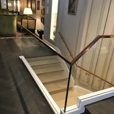 Glasgeländer