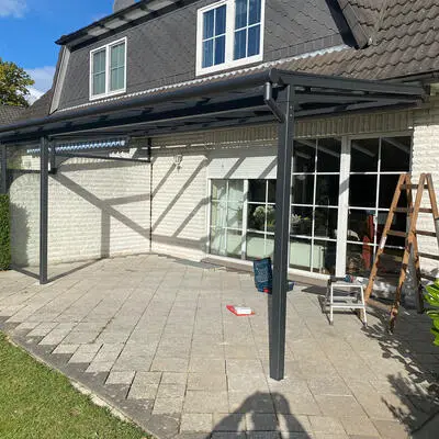 Terrassenüberdachungen & Vordächer